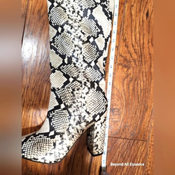 SOLD-Call It Spring Like New Syntheic Snake Skin High Knee Boots - Picture 10 of 12
